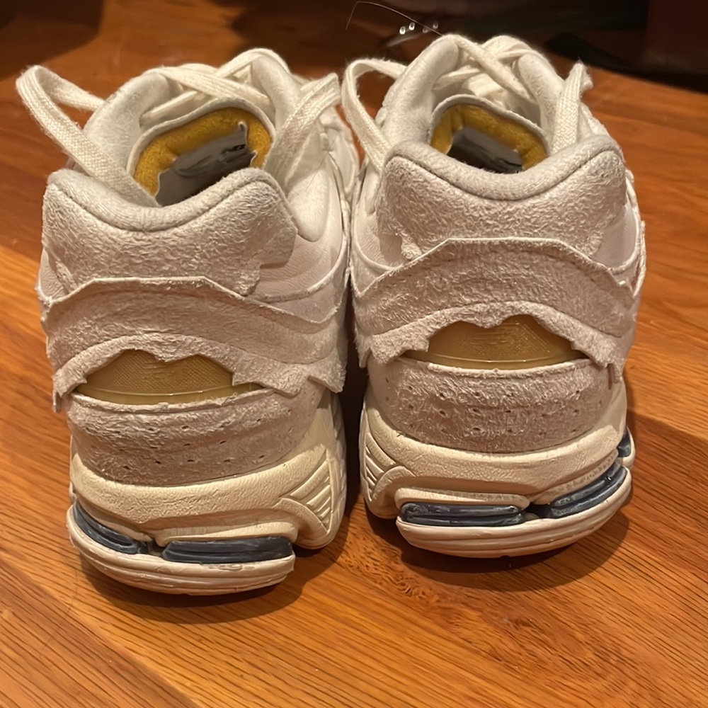 New Balance 2002R Protection Pack - Picture 3 of 3
